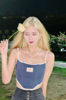 《交换:完美的邻居》韩国电影